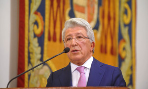 Enrique Cerezo premiado en los Premios ASICOM 2019