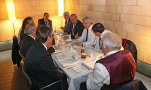 Temporada 19/20 | Atlético de Madrid - Osasuna | Comida de directivas