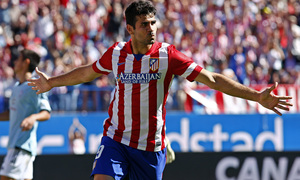 Temporada 13/14. Partido Atlético de Madrid-Celta. Vicente Calderón. Celebración de Costa
