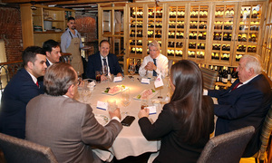 Temporada 19/20. Comida de directivas Atlético de Madrid Granada. Quintín