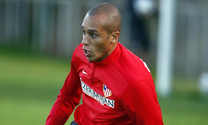 Temporada 13/14. Entrenamiento. Equipo entrenando en Majadahonda.Miranda corriendo durante el entrenamiento