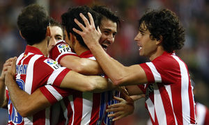 Temporada 13/14. Partido Atlético de Madrid-Betis. Tiago y Villa celebrado el gol