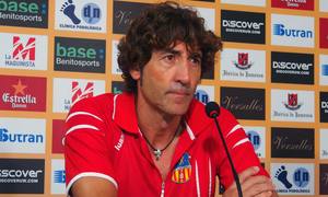 Patxi Salinas, entrenador del Sant Andreu, rival del Atlético de Madrid en los dieciseisavos de final de la Copa del Rey 2013-14