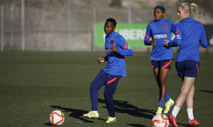 Temp. 21-22 | Supercopa de España | Entrenamiento | Thembi Kgatlana