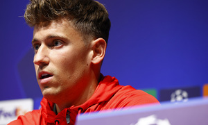 Rueda de prensa Llorente