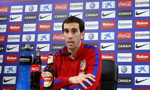 temporada 13/14. rueda de prensa de Godín en Majadahonda