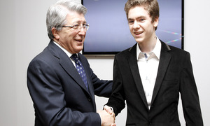 David Antón junto a Enrique Cerezo en el Palco del Calderón