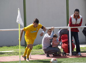 Temporada 2013/2014. Carlos Ramos, del Atlético de Madrid C saca un córner