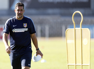 Temporada 14-15. Óscar Mena en el entrenamiento Atlético de Madrid B en Majadahonda. 