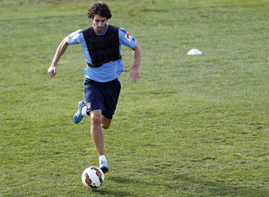 temporada 14/15 . Entrenamiento en la Ciudad deportiva de Majadahonda. Tiago rematando a puerta