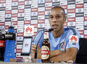 Temporada 14-15. Rueda de prensa de Joao Miranda posterior al entrenamiento en Majadahonda. Foto: Ángel Gutiérrez.