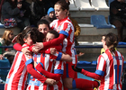Liga 2012-2013. Las jugadoras del Atlético de Madrid Féminas celebran uno de los goles ante el Prainsa Zaragoza, partido jugado en la capital maña.