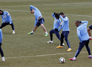temporada 14/15. Entrenamiento en la ciudad deportiva de Majadahonda. Jugadores realizando ejercicios durante el entrenamiento