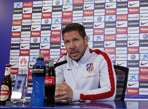 temporada 14/15. Rueda de prensa de Simeone en el estadio Vicente Calderón.
