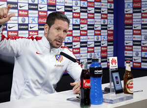 temporada 14/15. Rueda de prensa de Simeone en la ciudad deportiva de Majadahonda