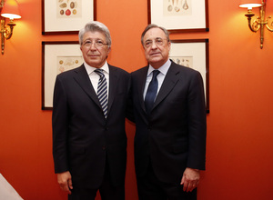 Comida entre las directivas del Real Madrid y Atlético de Madrid antes del partido de vuelta de cuartos de final de la Champions League 2014-15