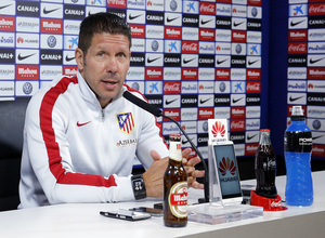 temporada 14/15. Rueda de prensa de Simeone en la ciudad deportiva de Majadahonda