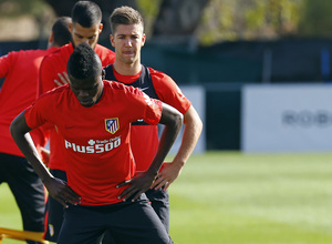 temporada 15/16. Entrenamiento en la ciudad deportiva de Majadahonda. Thomas realizando ejercicios físicos durante el entrenamiento