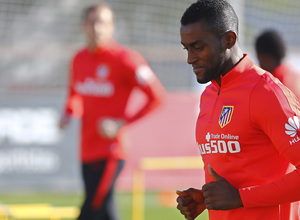 temporada 15/16. Entrenamiento en la ciudad deportiva de Majadahonda. Jackson realizando ejercicios durante el entrenamiento
