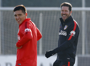 temporada 15/16. Entrenamiento en la ciudad deportiva de Majadahonda. Simeone durante el entrenamiento