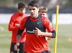Temporada 2015-2016. Augusto se entrena con el grupo tras superar su lesión
