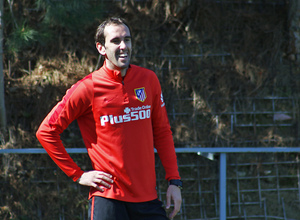 Temp. 15/16 | Entrenamiento en la Ciudad Deportiva Wanda Atlético de Madrid 24/3/2016 | Godín