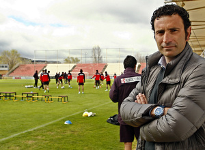 Entrenamiento primer equipo 10/04/2013. José Francisco Molina estuvo presente en el entrenamiento.