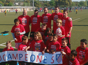 Temp. 15/16 | Madrid Oeste A - Atlético de Madrid Benjamín A | Campeones