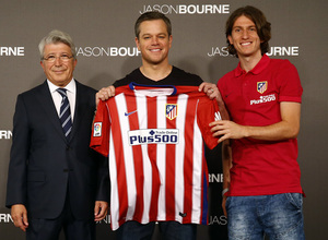 Matt Damon con la rojiblanca 