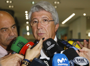 Canutazo a Cerezo en Eindhoven