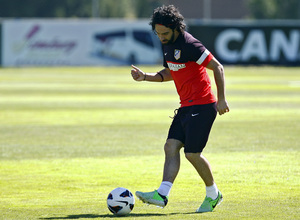 Temporada 12/13. Entrenamiento. Arda realizando ejercicios con balón en la ciudad deportiva de Majadahonda