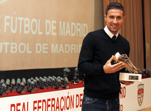 Gabi recibe el Balón de Oro de la Federación Madrileña de Fútbol