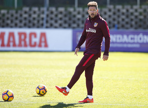 temporada 16/17. Entrenamiento en la ciudad deportiva Wanda.  Simeone durante el entrenamiento