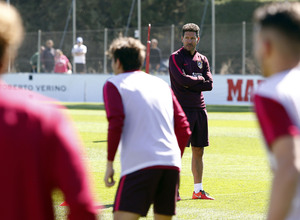 temporada 16/17. Entrenamiento en la ciudad deportiva Wanda. Simeone