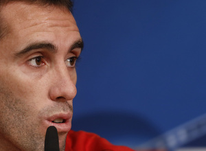 Rueda de prensa en el Santiago Bernabéu | Godín