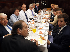 Temporada 16/17. Comida de directivas Atlético Athletic. Landó