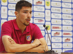 Alberto Rodríguez, Tachi, atendió a los medios en Torrelavega en rueda de Prensa