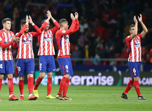 temporada 17/18. Partido en el Wanda Metropolitano. Atlético Real Sociedad. Aplausos