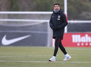 temporada 17/18. Entrenamiento en la ciudad deportiva Wanda. Simeone durante el entrenamiento.