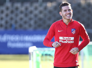 temporada 17/18. Entrenamiento en el Wanda Metropolitano. Lucas durante el entramiento