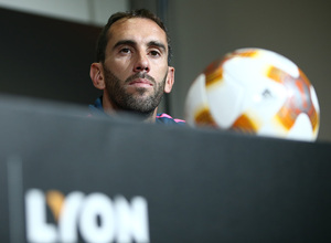 Temporada 17/18. Atlético de Madrid. Final de la Europa League en Lyon. Rueda de prensa. Godín