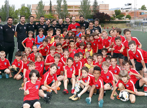 Temp. 17-18 | Juanfran visita la escuela de Alcobendas