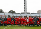 Temporada 12/13. Gira sudamericana. Todo la plantilla posando en el estadio de Nacional en Uruguay