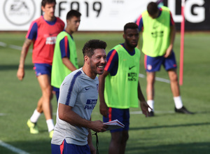 temporada 18/19. Entrenamiento en la ciudad deportiva Wanda. Simeone durante el entrenamiento