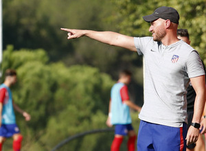 Temp. 18-19 | Juvenil A | Carlos González