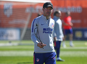 Temporada 18/19. Entrenamiento en la ciudad deportiva Wanda. Simeone durante el entrenamiento.