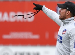 Temporada 18/19. Entrenamiento en la ciudad deportiva Wanda. Simeone durante el entrenamiento.