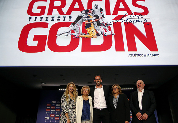 Temp. 2018-19 | Despedida de Diego Godín 