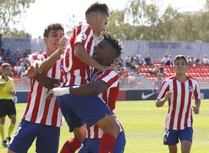 Temp 19/20 | Atlético de Madrid B - UD Sanse | Piña