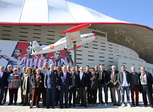 temporada 19/20. Acto homenaje avión Atlético aviación